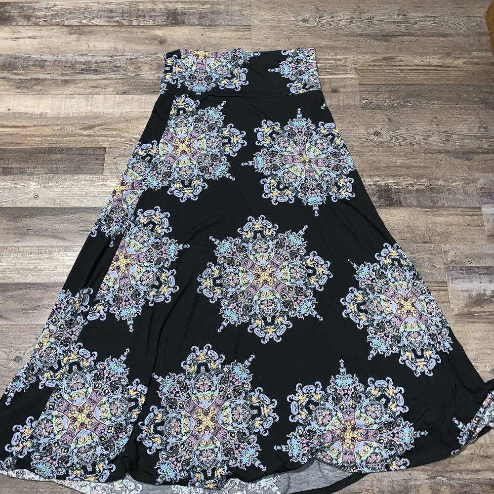 LuLaRoe Maxi skirt